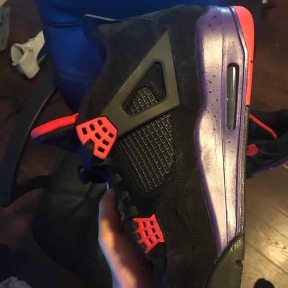 Jordan 4 Raptors - Picture 6 of 6